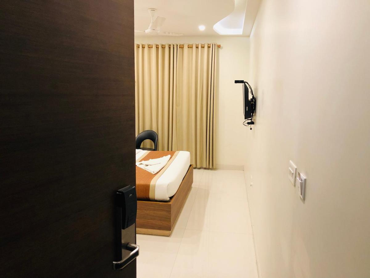 Motimahal Inn Haldwāni 外观 照片